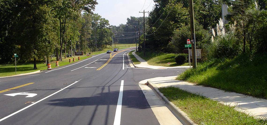 Understanding & Utilizing the MUTCD - South Carolina LTAP Center